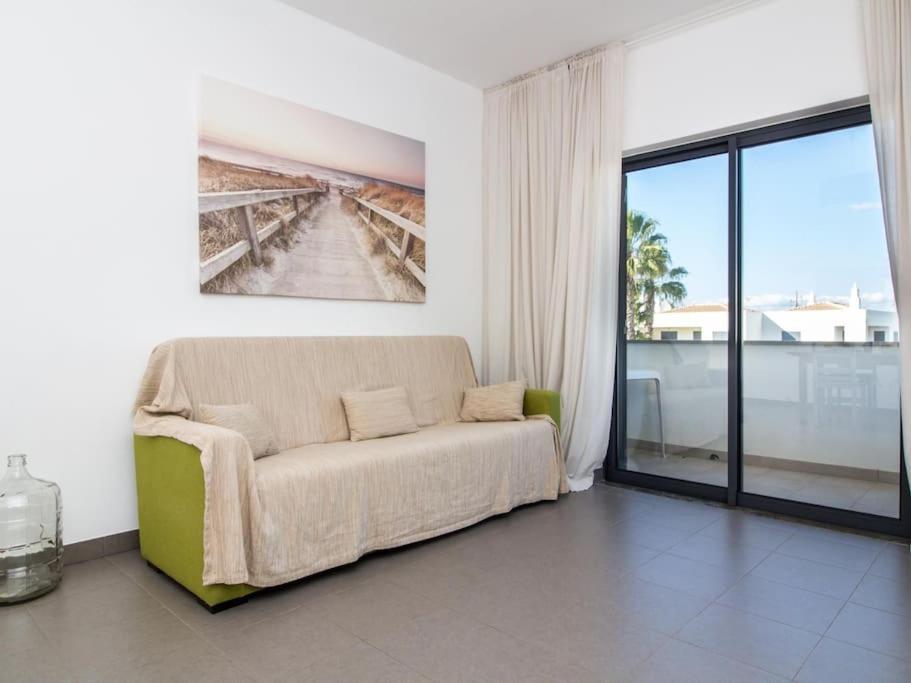 Lake Apartment - Pool And Sea View & Tennis Court & Bbq Pêra Buitenkant foto